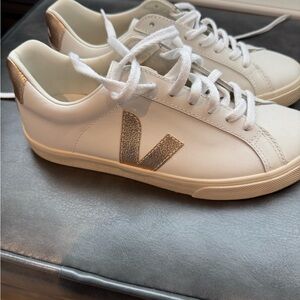 Veja Women's White and Gold Sneakers